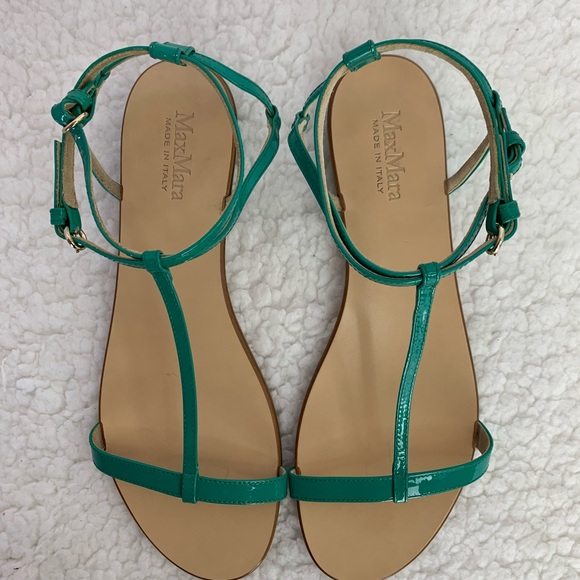 MaxMara Women's Turquoise Patent Leather Flat T-Strap Sandals Size 40/10 - Picture 6 of 9